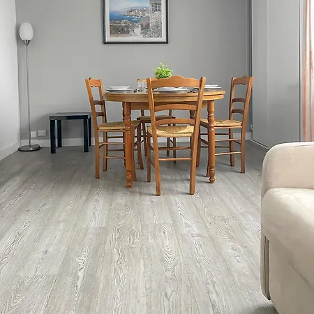 T2 Cuisine Equipee, Parking Prive, 4 Personnes Appartement Bayeux