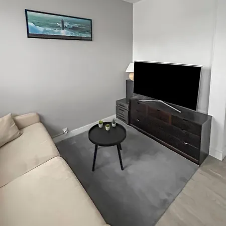 T2 Cuisine Equipee, Parking Prive, 4 Personnes *