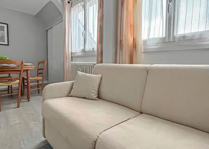 T2 Cuisine Equipee, Parking Prive, 4 Personnes *