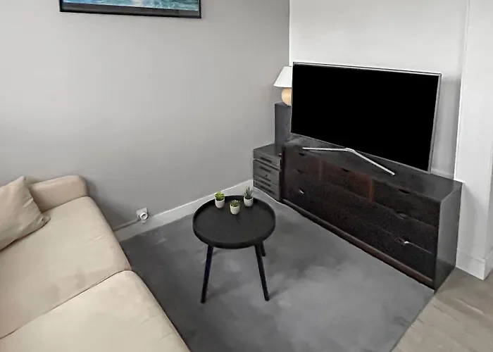 T2 Cuisine Equipee, Parking Prive, 4 Personnes *